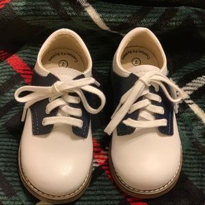 Size 7 Toddlers Footmates Navy & White